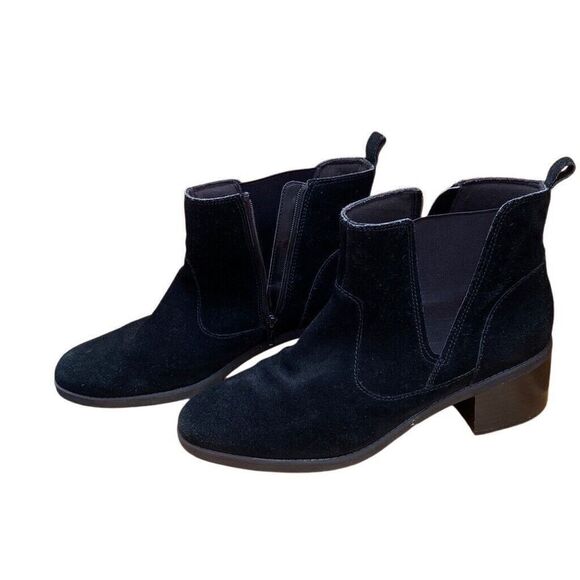 Clarks Womens Sz 11M Black Suede Zip Buckle Ankle Fashion Boots Bootie - Picture 2 of 10